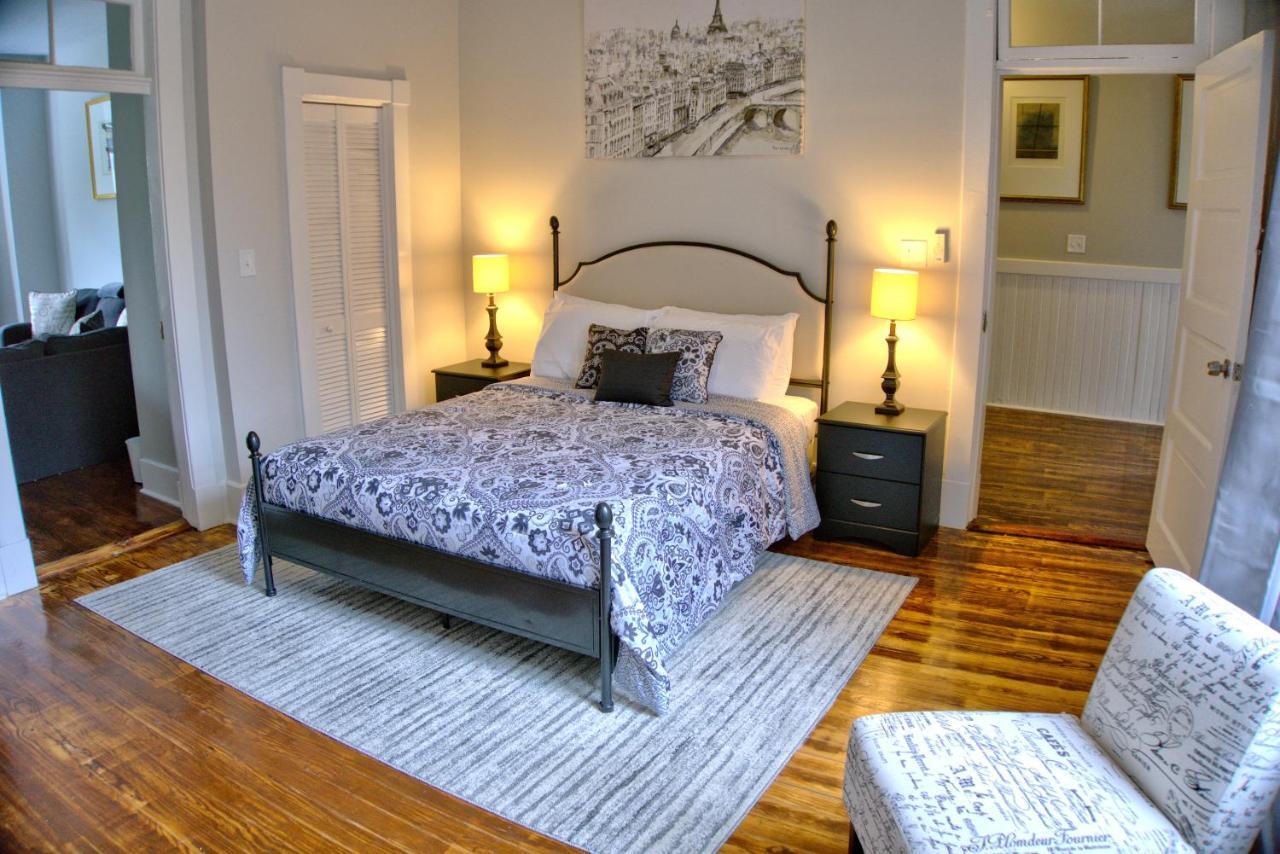 2 Bedroom Newly Renovated Townhome In Historic Savannah Ngoại thất bức ảnh